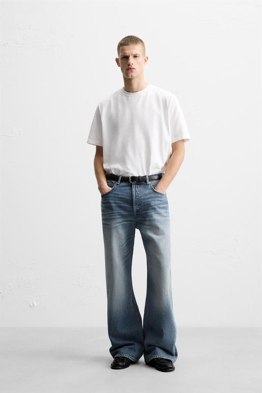 FLARE FIT BAGGY JEANS