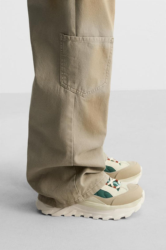 CHUNKY SNEAKERS