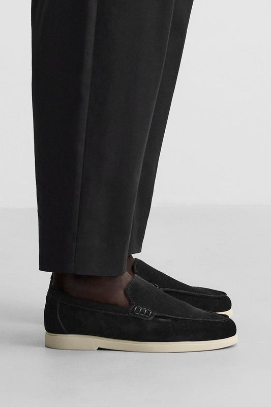 CASUAL LEATHER LOAFERS